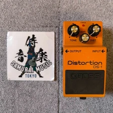 BOSS DS-1 Distortion Guitar Effects Pedal Used with Free Gift from Japan