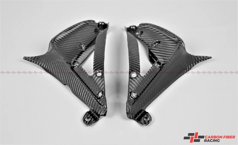 2014 MV Agusta Rivale 800 侧盖 - 100% 碳纤维 — 第 2/3 张图片