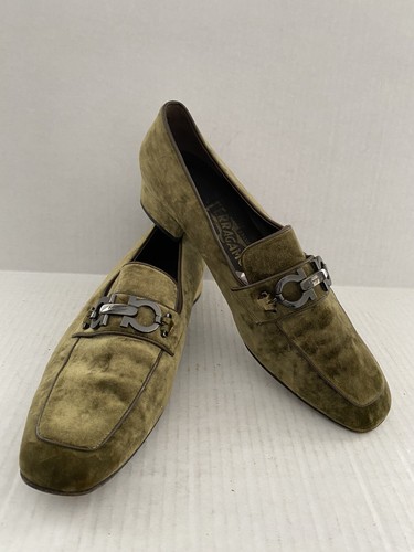 Salvatore Ferragamo Womens Horse-bit 