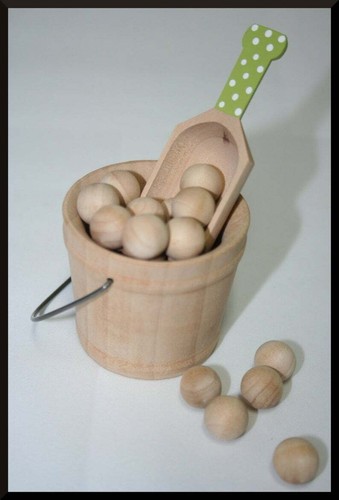 20- 1-7/8" Tall Natural Wooden Bucket With Wire Handle Wooden Pail with Scoop - Picture 4 of 10