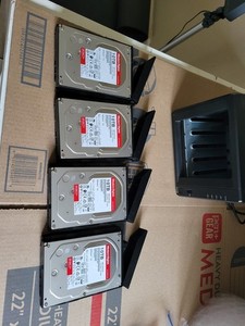 【美品】Synology DS916+ (28TB HDD WD Red) Synology DiskStation DS916+ Review - YouTube