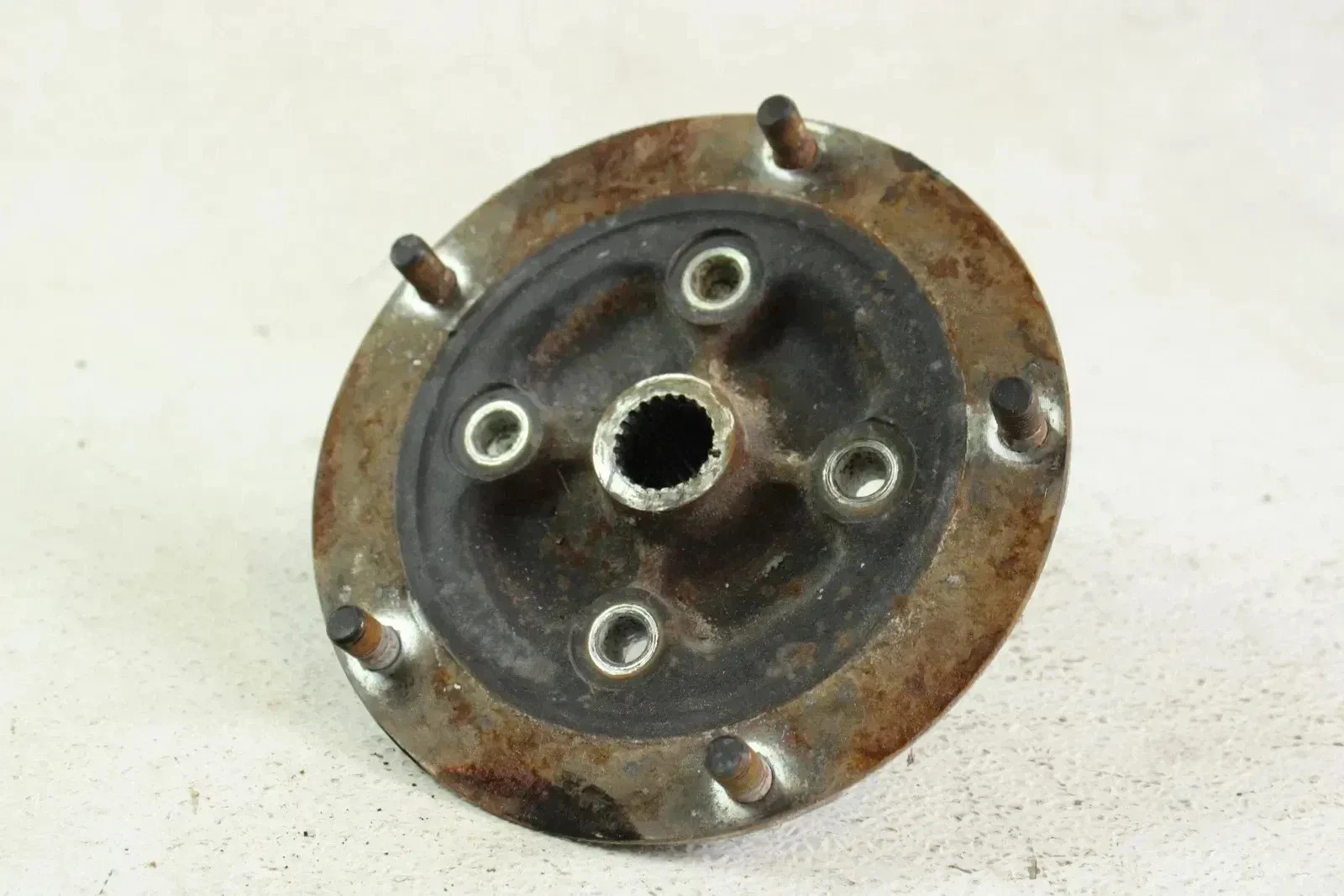 1995 Suzuki King Quad 300 OEM Left Rear Wheel Hub 64110-39D50 B4495