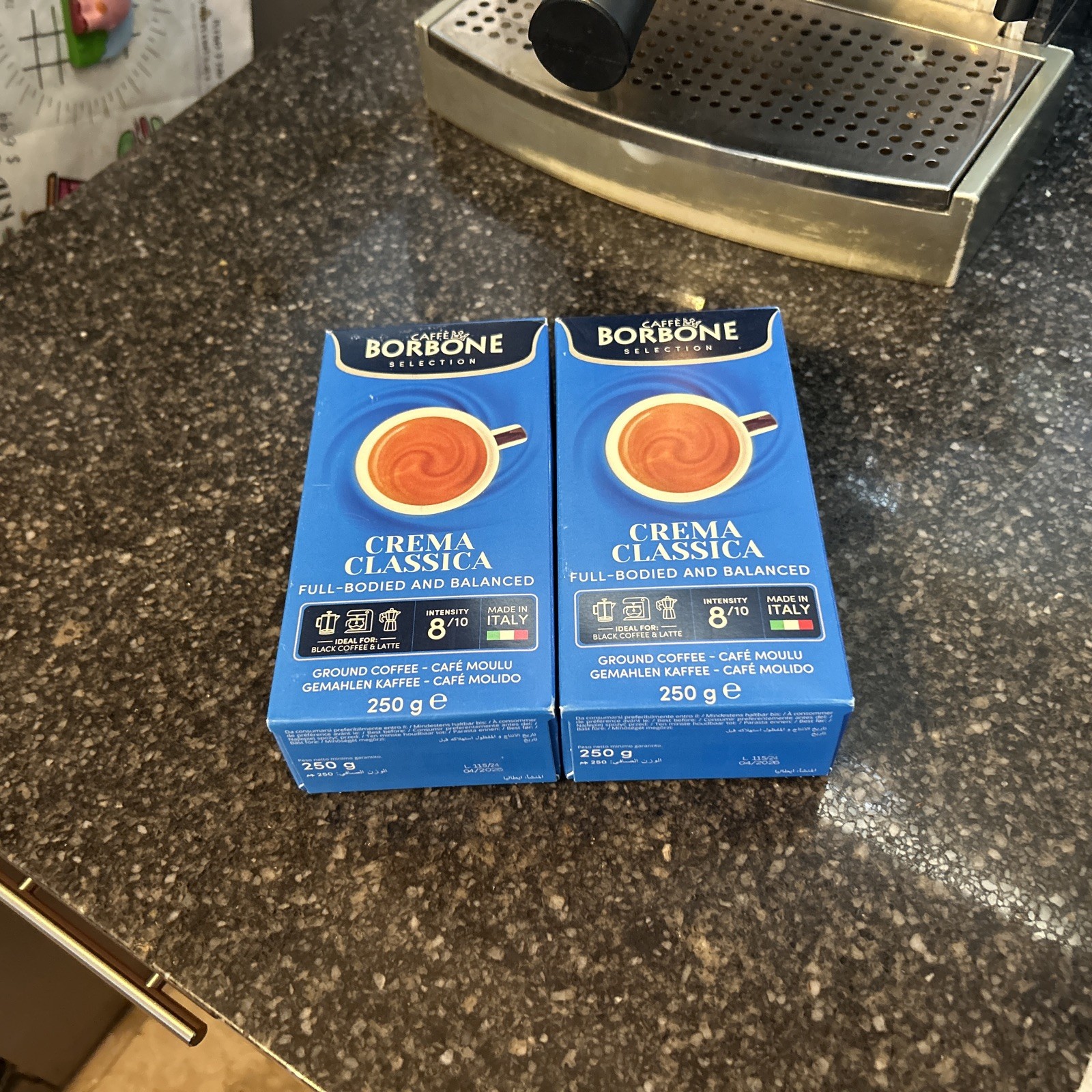 Borbone Ground Coffee B 250g ( 8 Oz) Crema Classica X 2 Bricks