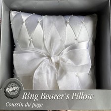 WILTON Ring Bearer's White Satin Timeless Pillow w/bow, Stock 120-101
