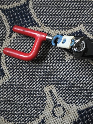 Vintage The Club Anti-Theft Steering Wheel Lock Device Original With One Key - Picture 5 of 9
