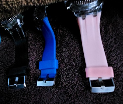Relojes de cuarzo de gelatina LED luminosos con estrás para mujer - 6 colores diferentes - Imagen 16 de 18