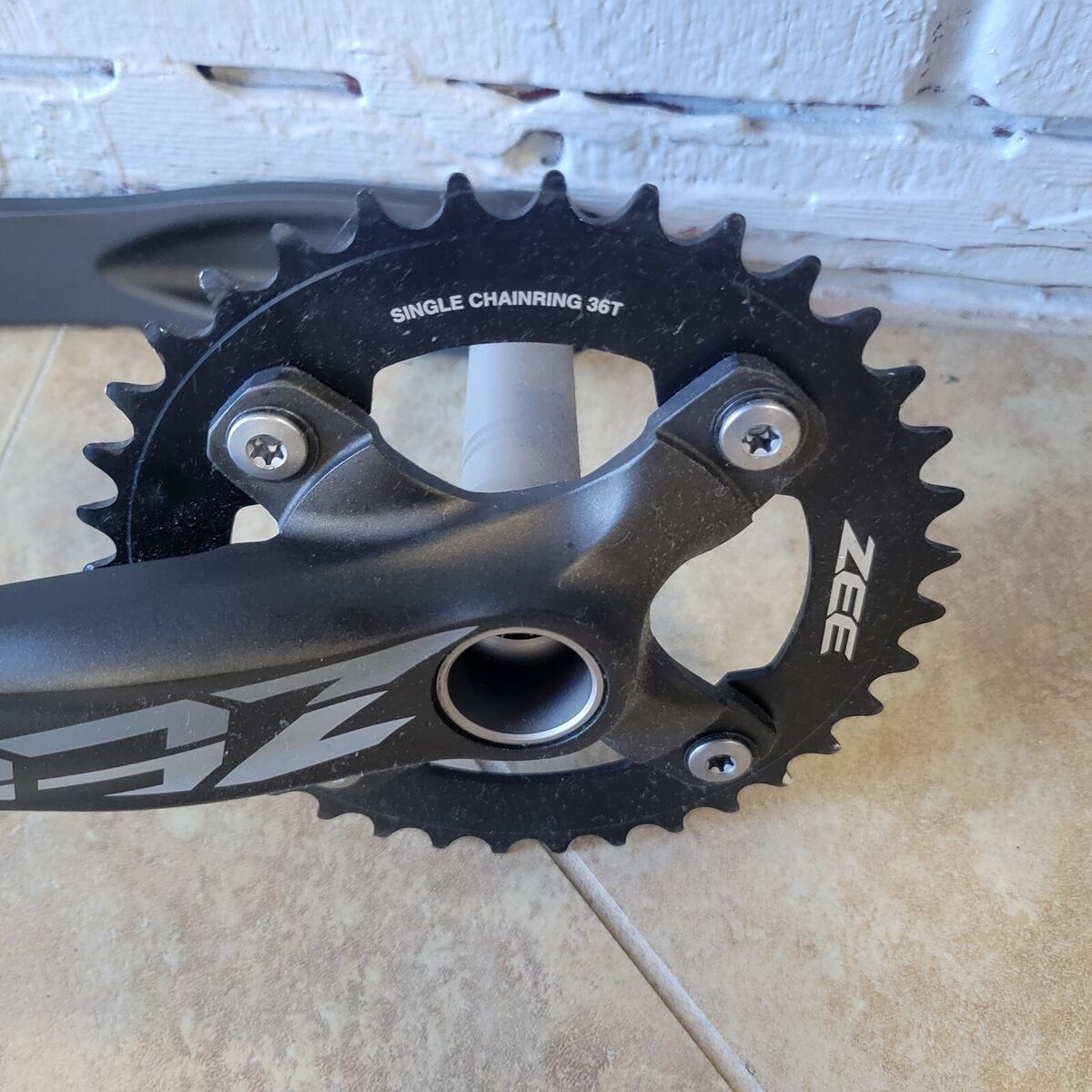 Shimano Zee M645 Crankset 36t 170mm 83mm | eBay Shimano Zee M645 Crankset 36t 170mm 83mm | eBay