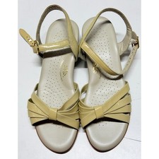 SAS Strippy Tripad Comfort Women 7.5W Beige Wedge Sandals Made in USA