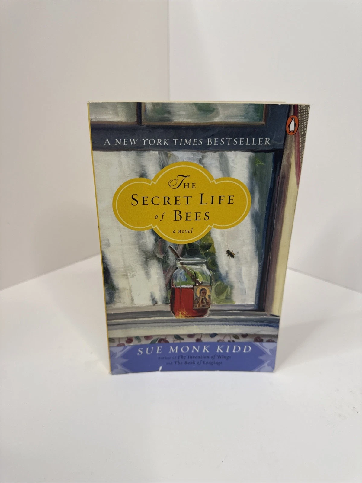 The Secret Life of Bees A Novel by Sue Monk Kidd Paperback Book Used Good