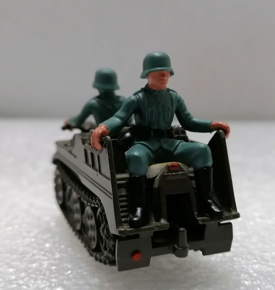KETTENKRAD Half Track Motorcycle  - Vintage Britains 9780 , Made in England 1974 - Image 4 of 4