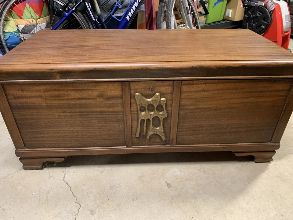 Continental Desk Co. Mahogany/Cedar Chest - Image 3 of 4