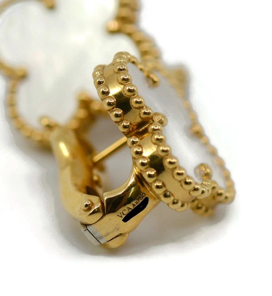 Brincos vintage de ouro amarelo 18K Van Cleef & Arpels Alhambra - Imagem 4 de 4