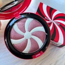 New MAC Hyper Real Glow Duo Highlighter～FORTUNE TELLER/BLIZZARD WIZARD～Full Size