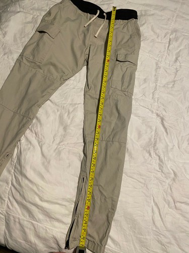 Fear of God FOG Essentials Cargo Pants 