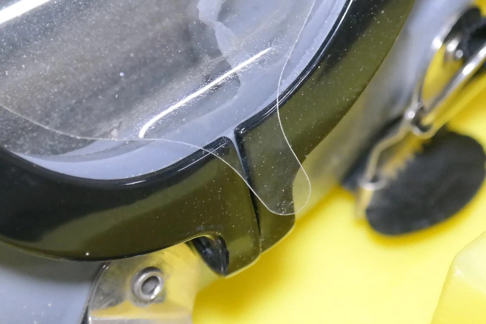 WILSON SAFETY 6700 RESPIRADOR FACIAL COMPLETO 6 TIRAS MÁSCARA FACIAL/GÁS COM ESTOJO - Imagem 4 de 4