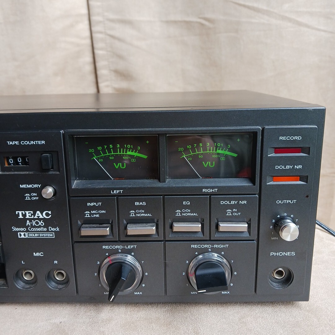 ラジオ・コンポ TEAC STREO CASSETTE DECK Vintage Rare Teac A-100 Stereo Cassette Deck Needs Belt