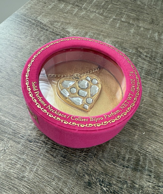 New Viva LA Juicy Couture encrusted Gem Solid Parfum Necklace