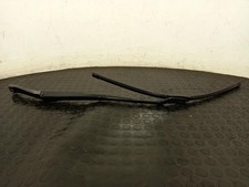 Braccio tergicristallo Maserati Levante 2017-2023 5 porte station wagon 