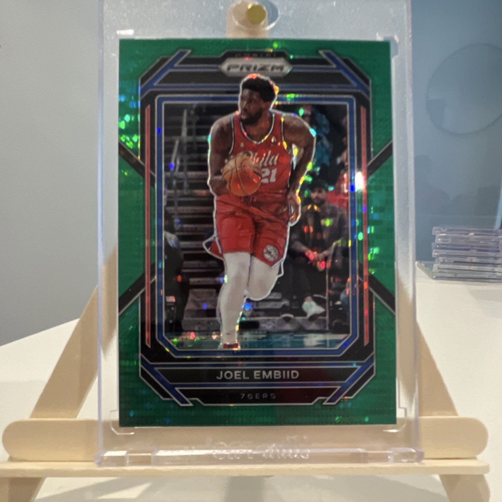 2022-23 Panini Prizm Joel Embiid 76ers #34 Green Pulsar Prizm 02/ 25 Basketball 