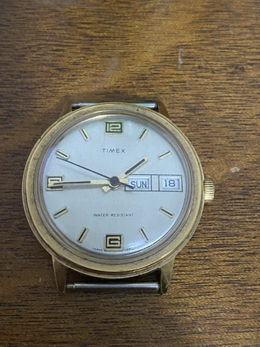 Timex Vintage Manual Wind Watch/DayDate/Water Resistant/Runs/Fair Condition
