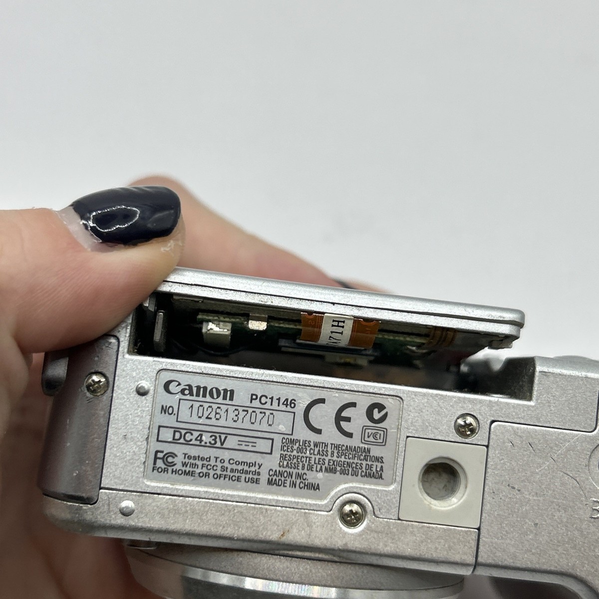 Canon PowerShot A610 箱あり 動作確認済み Canon PowerShot A610 5.0MP Digital Camera - Silver for sale
