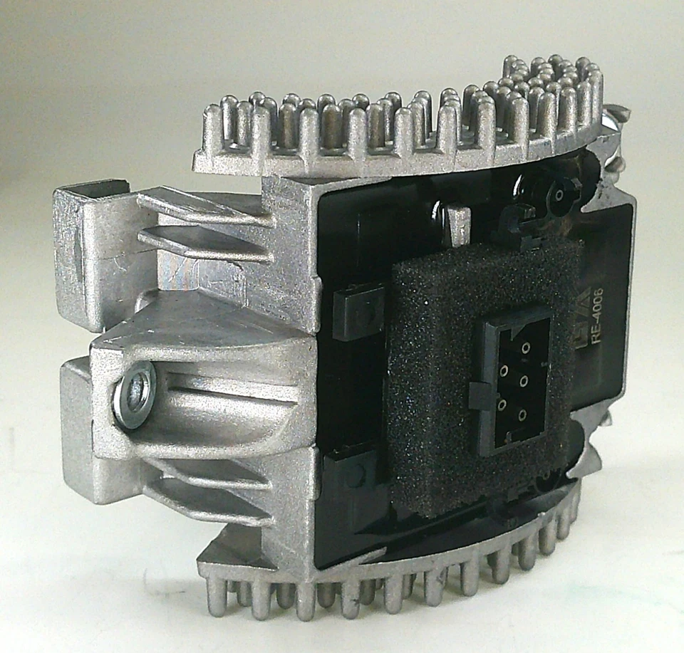 Resistencia del motor del soplador 1995-2001 BMW 740i/740iL/750iL Series 64118391399 UAC11231 Foto 2 de 4