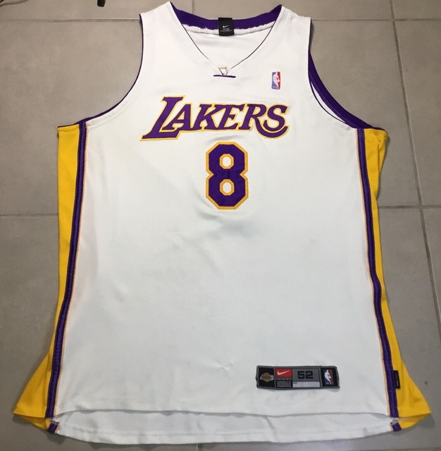 VTG NIKE KOBE BRYANT 8 LOS ANGELES LAKERS AUTHENTIC Sz 52 JERSEY