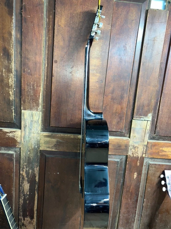 Lucida LK-2 Ful Size Classical Nylon String Acoustic Student Folk Guitar - Image 4 of 4