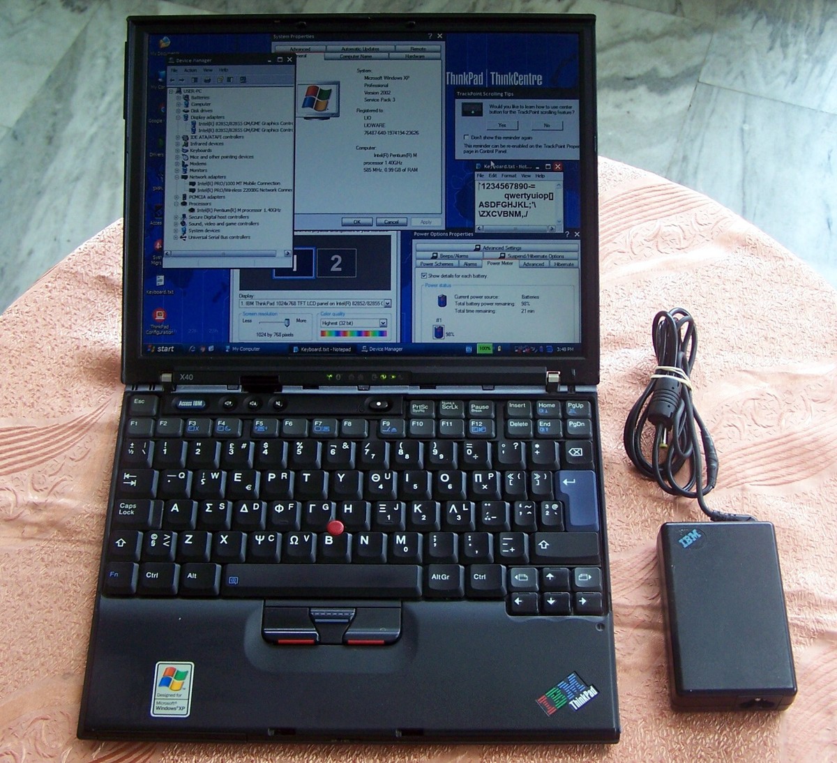 Rare IBM ThinkPad X40, 12in, Pentium 1.4GHz, 1GB Ram, 40GB mini HD 