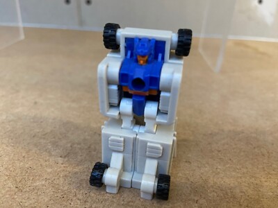 Transformers G1 Overflow figure BATTLEFIELD HQ micromasters 