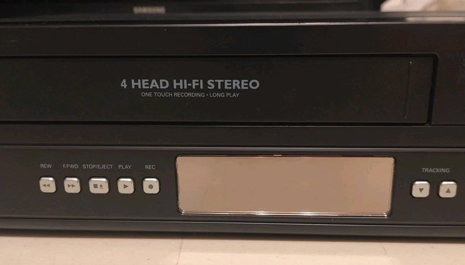 Philips DVP3345VB/F7 DVD Player - Black No Remote Tested Working  - Image 3 of 4