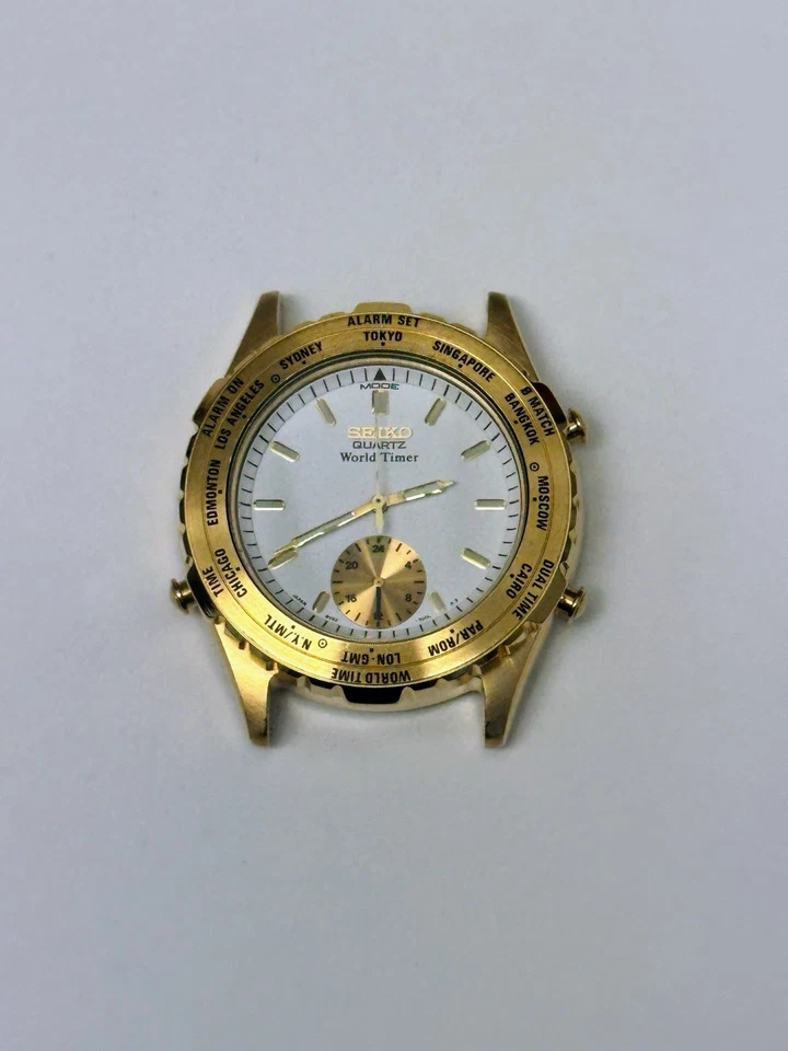 Reloj para hombre Seiko 8V22-7000 World Timer tono dorado esfera blanca - no funciona Foto 2 de 4