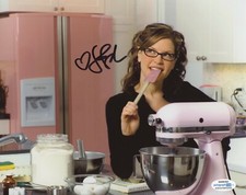 Lisa Loeb SexySinger Autographed Signed 8x10 Photo ACOA