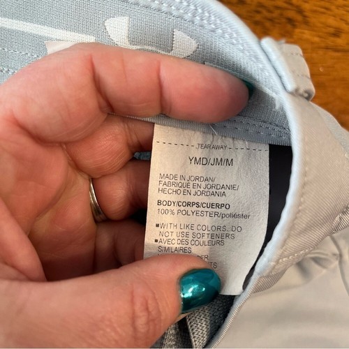 Under Armour boys light gray shorts size youth medium - Picture 4 of 5