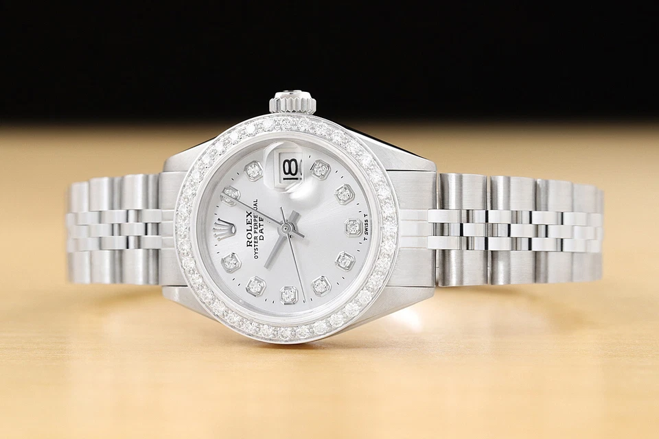 LADIES ROLEX DIAMOND DATE 18K WHITE GOLD STAINLESS STEEL SILVER DIAL WATCH - Image 3 of 4
