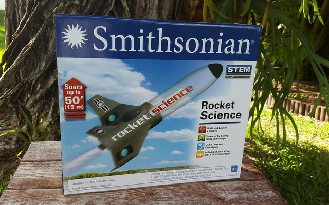 smithsonian rocket kit
