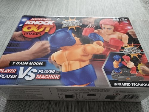 Electronic Knock Out Champs Boxing Game Toy Mimics Punch Movements Infrared VGC - Picture 11 of 14
