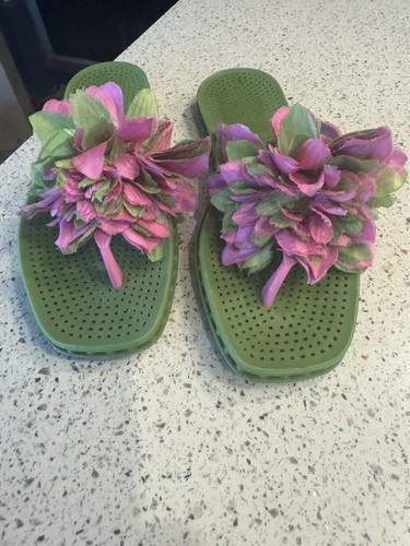 Kate Spade Pink/Green Flip Flops, Size 7, Made In Italy - Picture 6 of 10