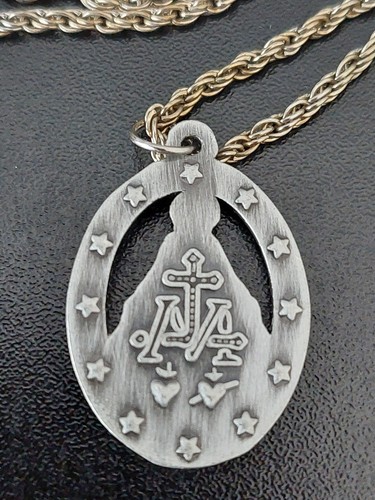 Immaculate Mary Silver-Tone Medal Pendant Necklace w/Gold Tone 20" Chain - Picture 4 of 5