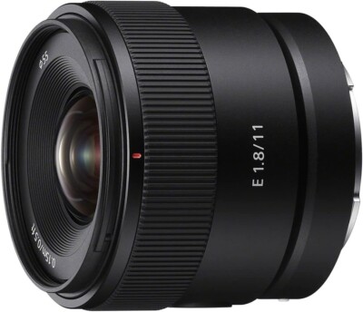 ほぼ新品 SONY E 11mm F1.8 SEL11F18 Amazon.com : Sony E 11mm F1.8 APS-C Ultra-Wide-Angle Prime