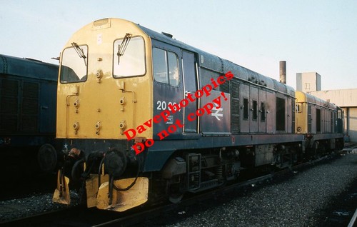 Original 35mm Railway Slide (ZE29) 20084 @ Toton TMD Jan 1991