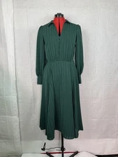 ModCloth Green A Line Dress Size 6 Striped Boho Cottagecore Cottage C160