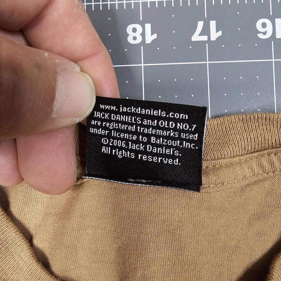 Camiseta Jack Daniels Para Hombre Mediana Y2K Whisky Licor Patinador Motociclista Ropa de Calle Punk  Foto 4 de 4