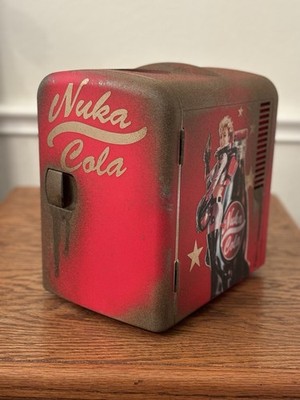 Fallout Nuka Cola Mini Fridge: Classic Edition