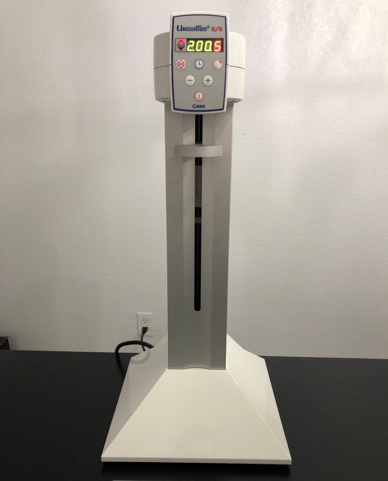 GAKO UNGUATOR E/S COMPOUNDING PHARMACY MIXING MACHINE 18 Months Warranty