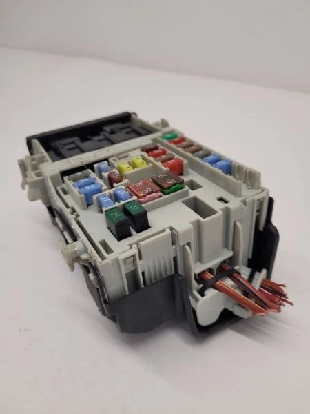 Модуль управления кузовом 14-17 BUICK REGAL BCM для левой приборной панели 13580698 - Изображение 3 из 4