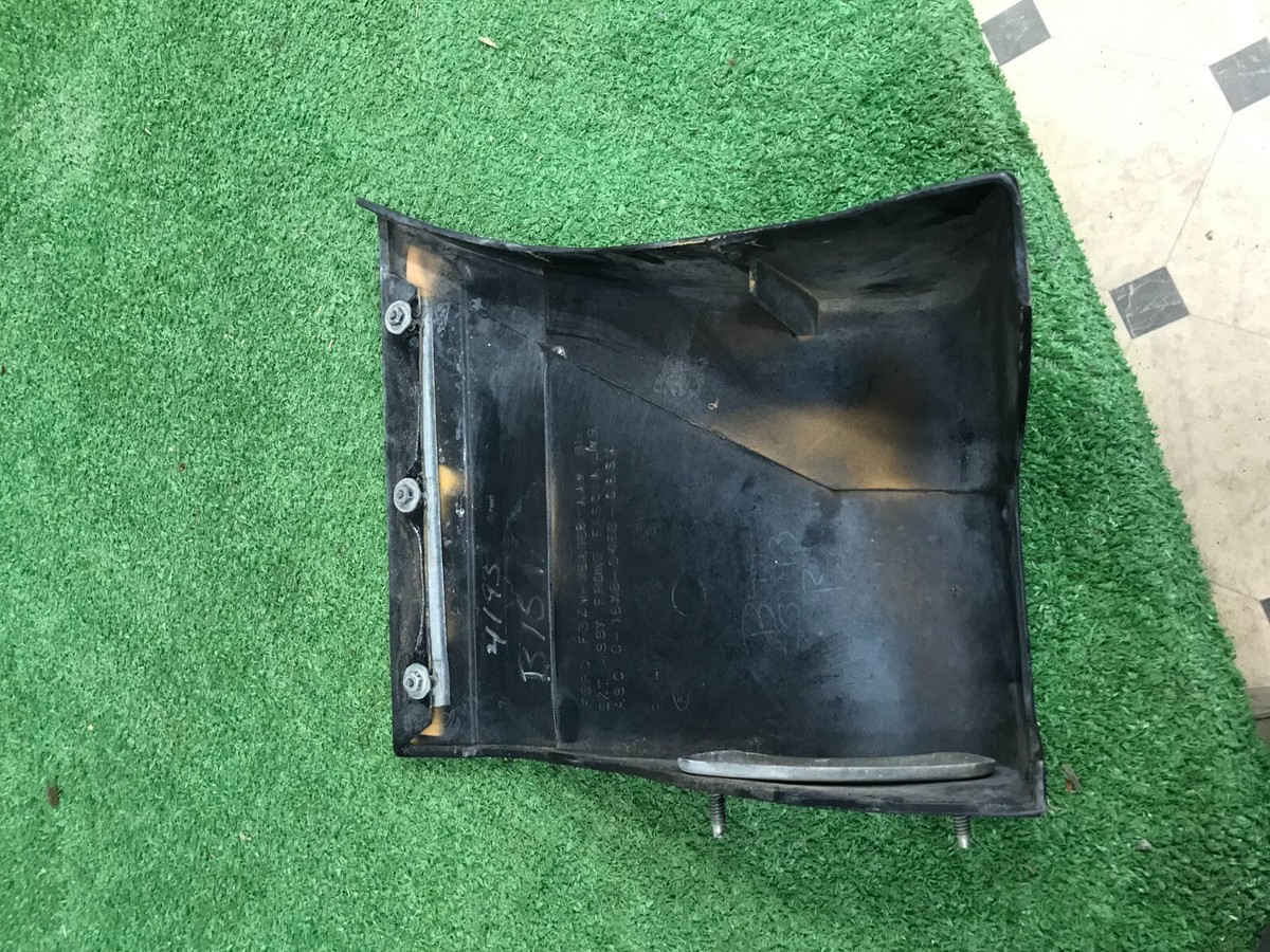 93 Ford Mustang COBRA Front Fender Ground Effect Spat RH PASSENGER
