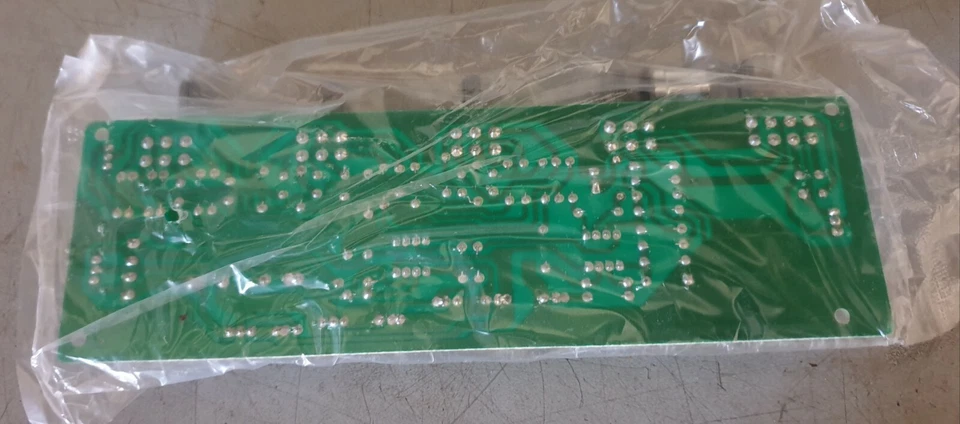 preamplificatore stereo kit BY-08 - Immagine 2 di 4