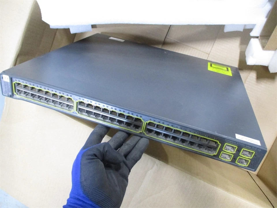 Cisco Catalyst (WS-C3750G-48PS-S) 48 Ports PoE Gigabit Ethernet Switch - Image 4 of 4