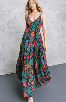 Flying Tomato ISLAND DREAMS WOVEN MAXI DRESS Size Small Nwot Black Floral